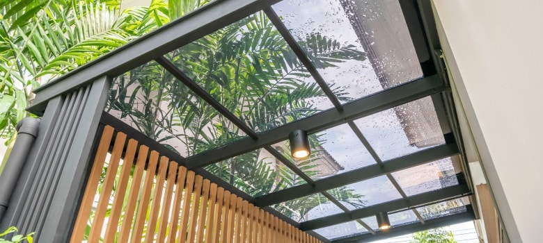 Pros and Cons of Polycarbonate Roofing 1 - Pros and Cons of Polycarbonate Roofing